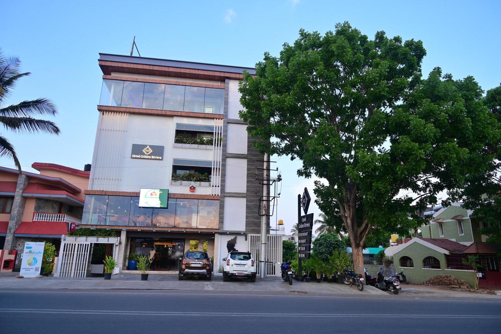 Hotel Golden Riviera Mysore Extérieur photo