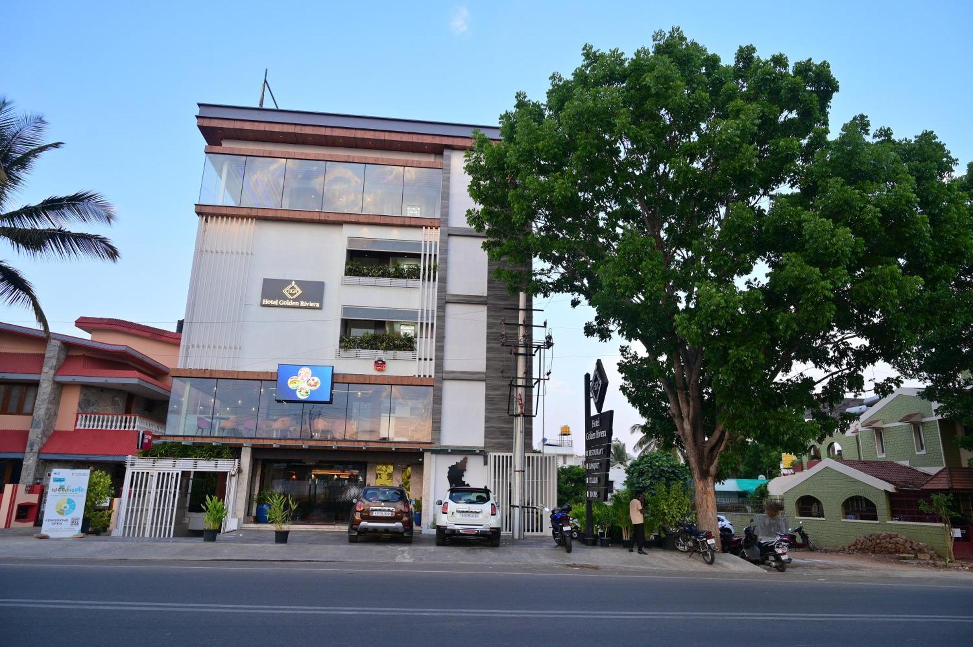 Hotel Golden Riviera Mysore Extérieur photo