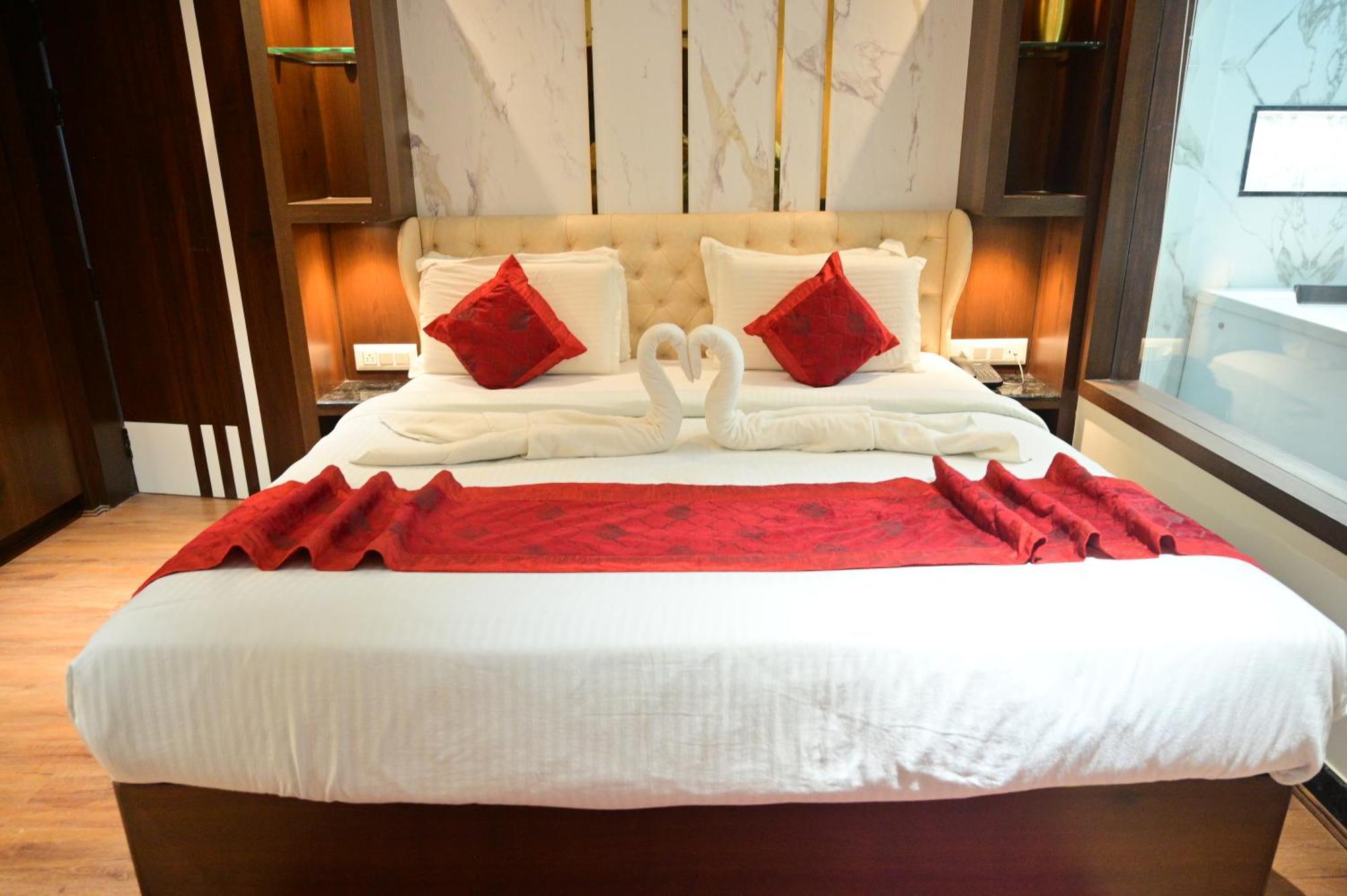 Hotel Golden Riviera Mysore Chambre photo